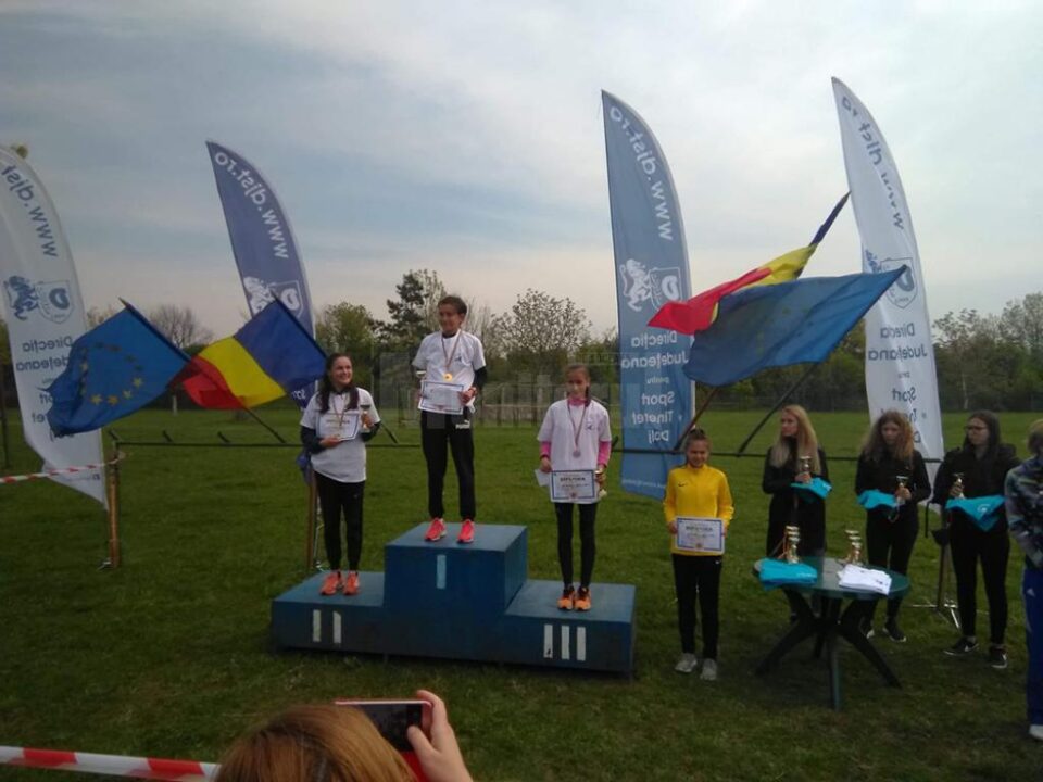 Claudia Costiuc a luat argintul la ONSS cros