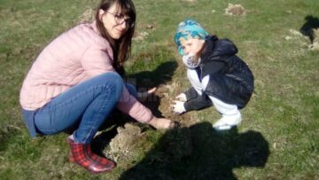 Peste 500 de voluntari au participat la acțiunea de împădurire „Pădurea copilăriei”