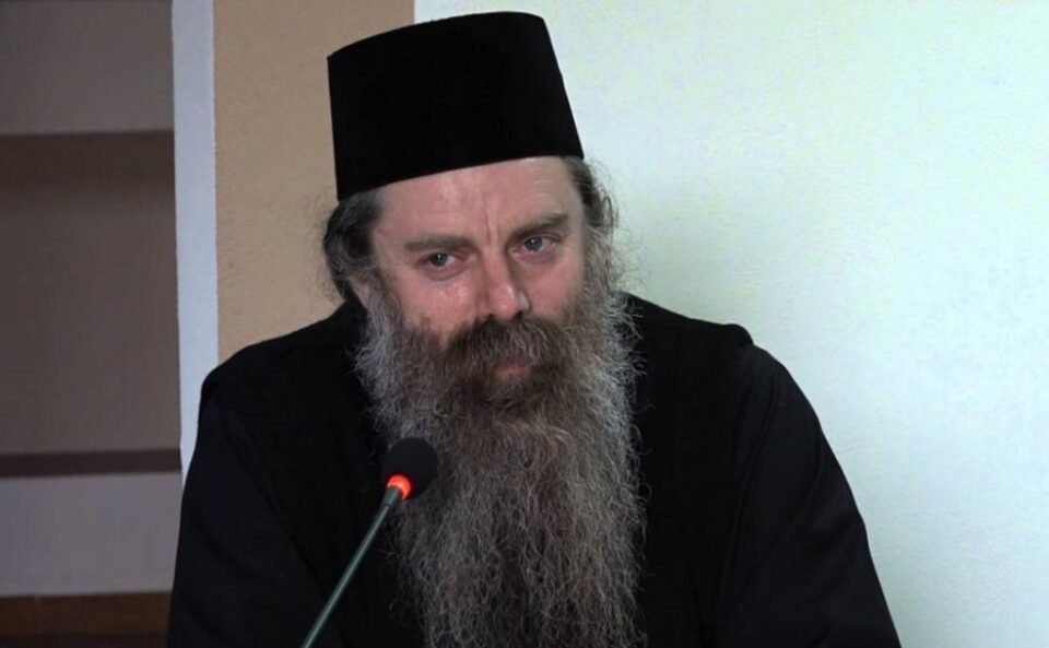 Arhimandritul Nicodim Petre, Doxologia.ro