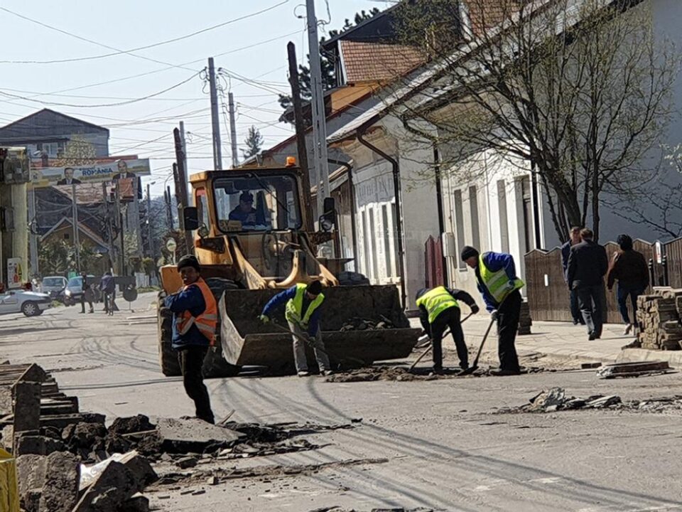 Campanie de reabilitare și modernizare a străzilor din municipiu