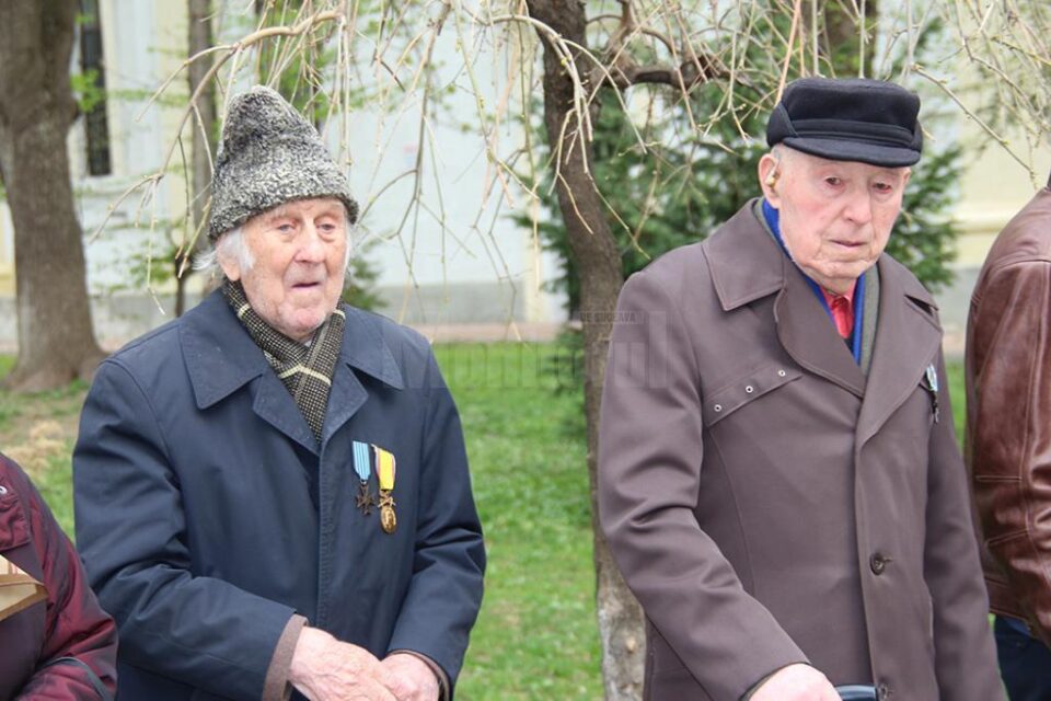 Veterani de război prezenți la sărbătoare