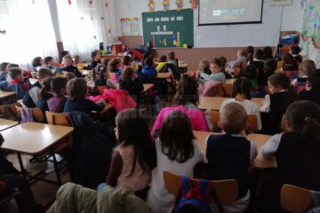 Parteneriat educațional între școlile „Miron Costin” și „Mihail Sadoveanu”