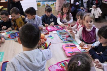 Parteneriat educațional între școlile „Miron Costin” și „Mihail Sadoveanu”