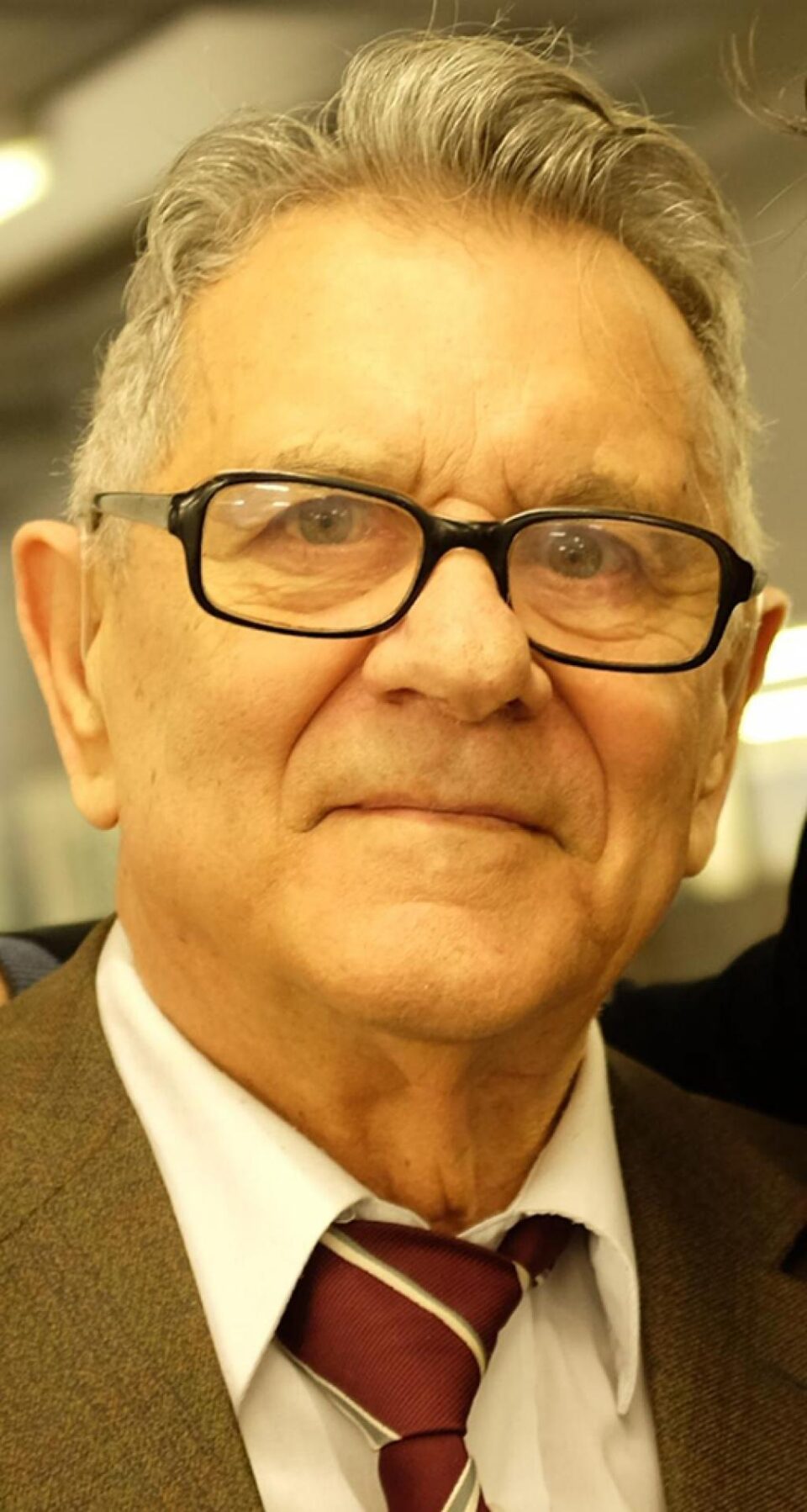 Prof. Marian Scheffel Prof. Marian Scheffel