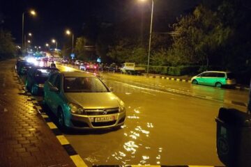 Inundație pe Calea Burdujeni, în zona Bisericii „Sf. Andrei”