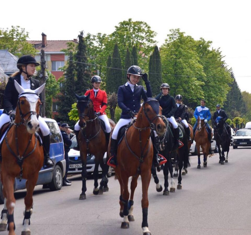 Parada Ecvestră din Ținutul Rădăuților
