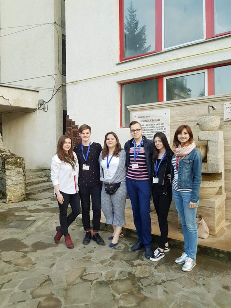 Lotul județean, alături de prof. Ancuța Norocel și prof. Maria Ciobîcă