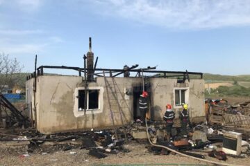 Prejudiciul estimat de proprietari se ridică la aproximativ 15.000 de lei