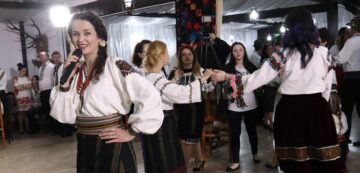 Prima ediție a Balului huțanilor, la Vatra Moldoviței
