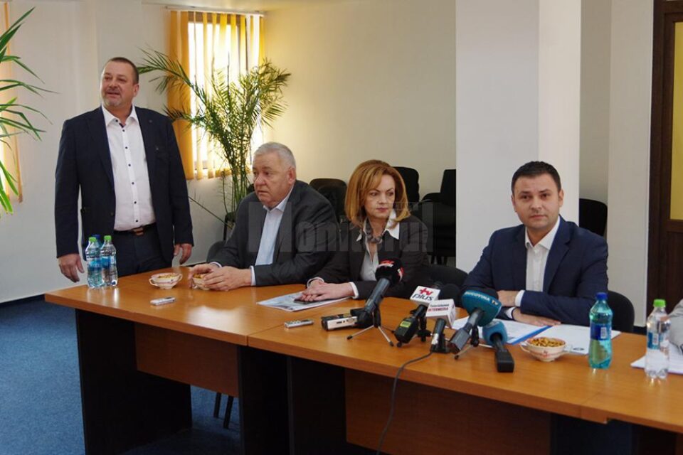 Vicepremierul Daniel Suciu a fost prezent la semnarea a trei contracte pentru investiții în Sucevița, Arbore și Todirești
