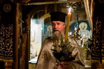 Hram de Izvorul Tămăduirii și de Sf. Efrem cel Nou, la Biserica din curtea Spitalului Vechi din Suceava