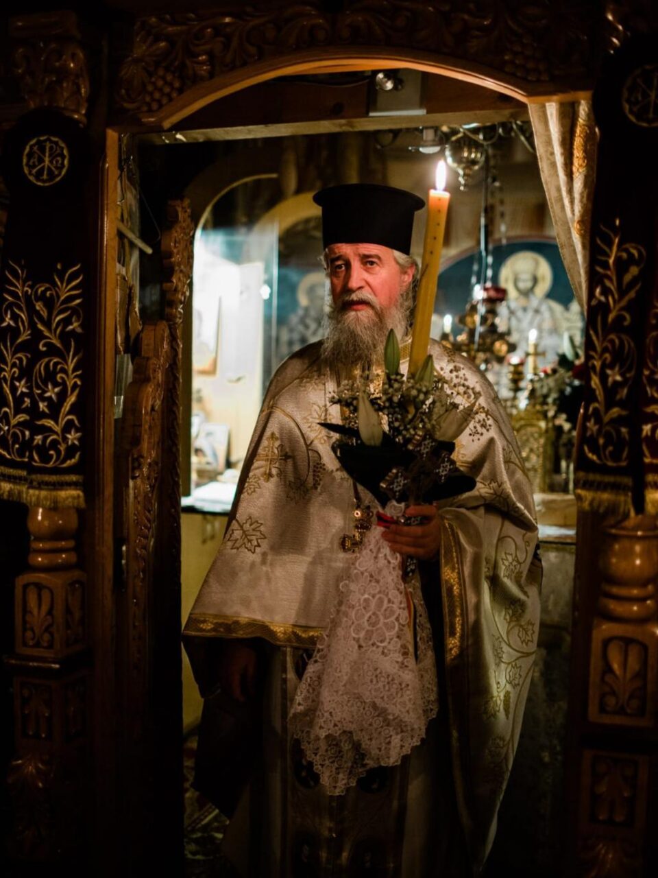 Hram de Izvorul Tămăduirii și de Sf. Efrem cel Nou, la Biserica din curtea Spitalului Vechi din Suceava