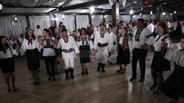 Prima ediție a Balului huțanilor, la Vatra Moldoviței