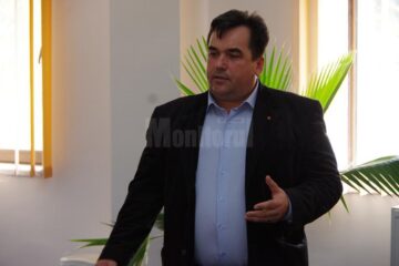 Primarul comunei Todirești, Vasile Avram