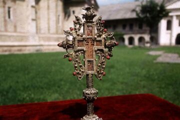 Crucea – singurul loc în care omul se putea întâlni cu Dumnezeu