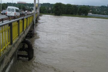 Cod galben de inundații pe cursurile râurilor Moldova, Bistrița și Suceava
