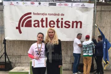 Mihaela Bodnariu și antrenoarea Erzilia Țîmpău