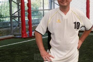 Sorin Vezeteu era un iubitor și un practicant al fotbalului