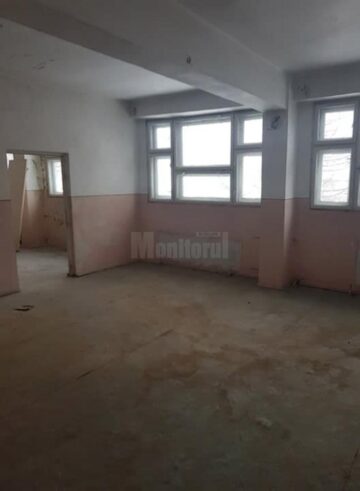 Dispensarul pentru copii, lăsat în paragină după anii ‘90