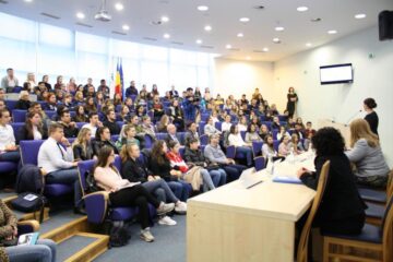 Caravana Programului Oficial de Internship al Guvernului României s-a întâlnit cu peste 200 de studenți ai USV