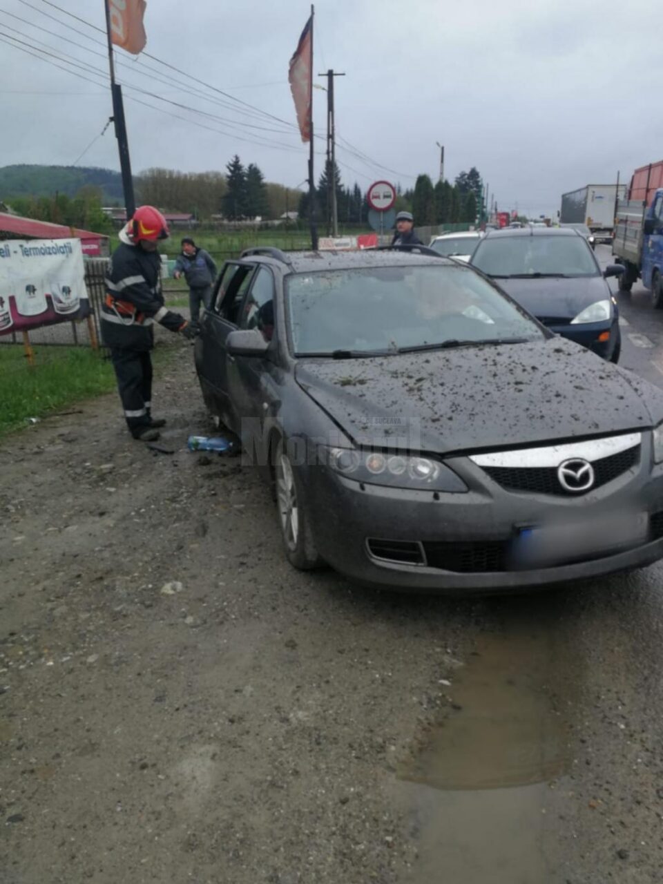 Cinci persoane au fost rănite, în urma unui accident rutier la Păltinoasa