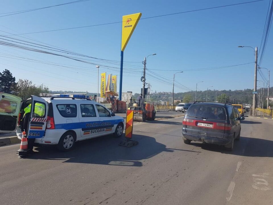Circulația pe podul de la Bazar, restrânsă pe câte o singură bandă pe fiecare sens de mers