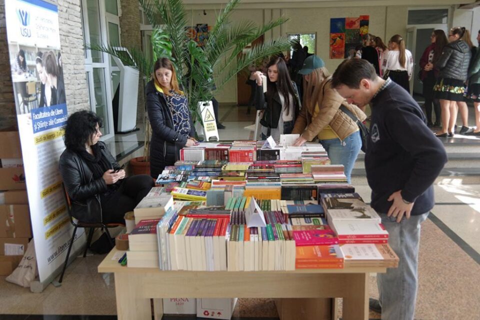Salonul Internațional de Carte de la Universitate