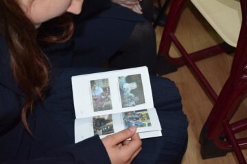 Primul contact cu „Copiii din tren” – FOTO Alin Mehedeniuc