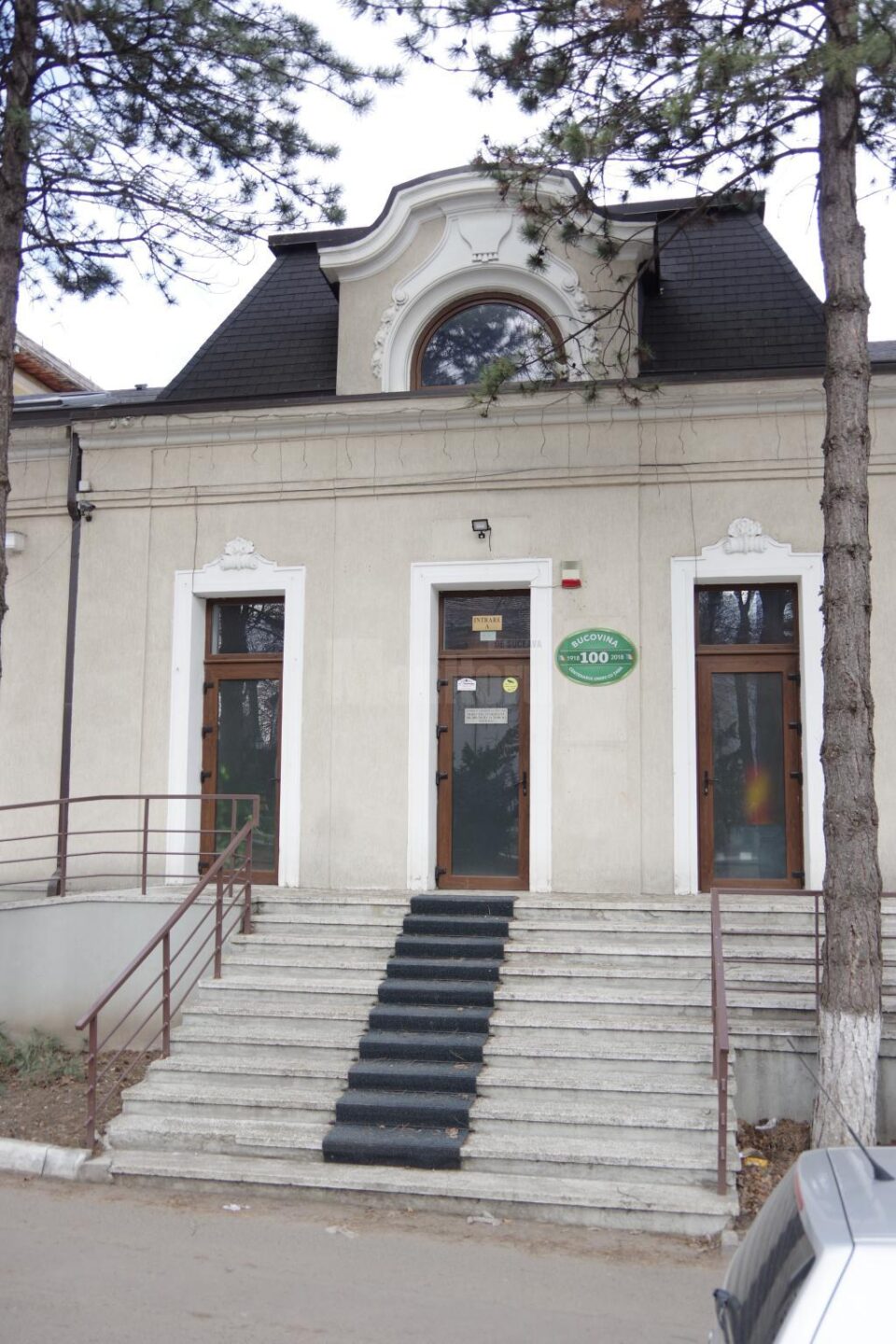 Lecție de franceză, la Biroul Francez Lecție de franceză, la Biroul Francez