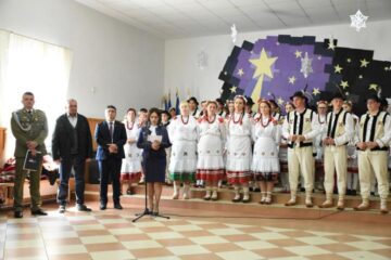 „Nu vă fie frică!” - mesajul episcopului romano-catolic Petre Gherghel, de Ziua Diasporei Poloneze, la Poiana Micului