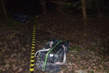 Captură de peste 20.000 de pachete de țigări, după trei focuri de armă, la Straja