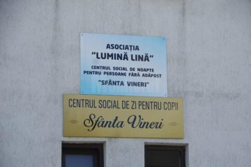 Universul poveștilor, al speranței, la Centrul de zi pentru copii și Centrul de noapte pentru oamenii străzii „Sf. Vineri”