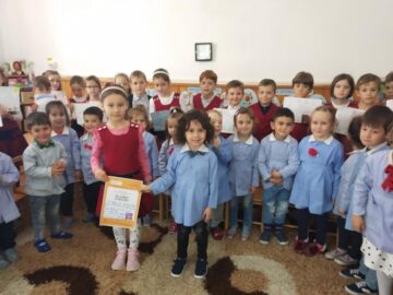 Preșcolarii de la Grădinița “Lizuca” din Fălticeni, implicați în Campania Globală pentru Educație