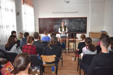 „Drogurile. Informează-te”, acțiune la Școala Gimnazială Corocăiești