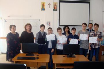 Premianții și organizatorii Concursului de creativitate în domeniul software “Linfo@SV”, ediția a XVI-a