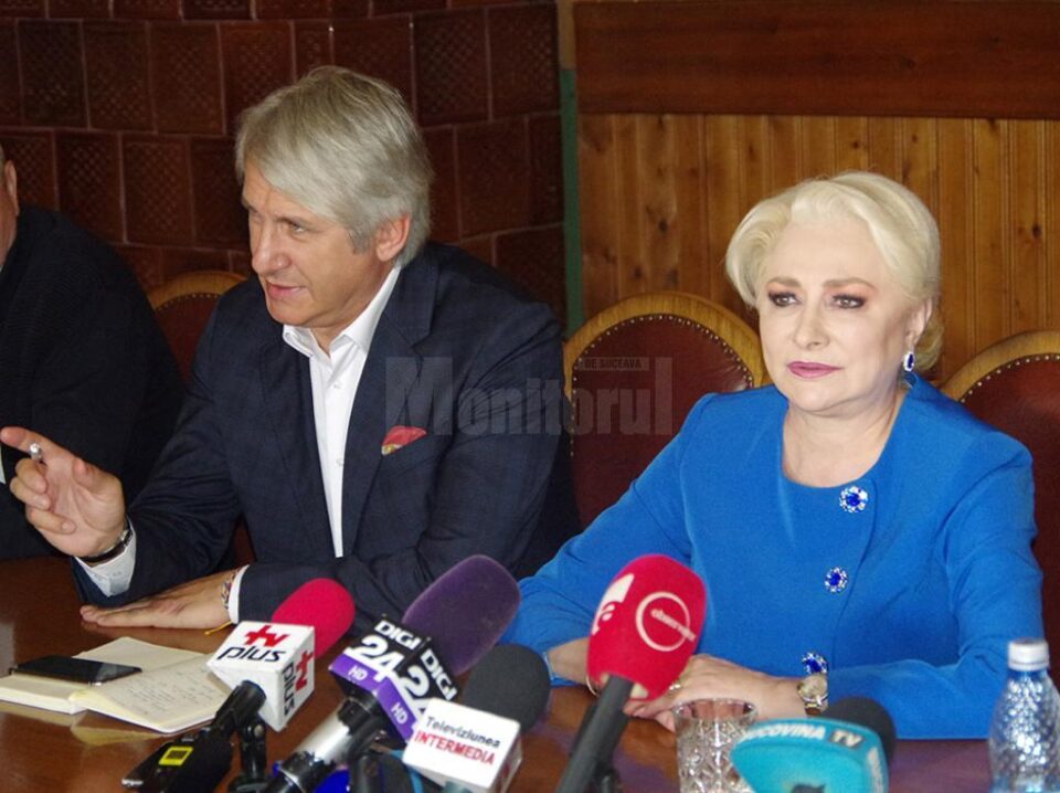 Premierul României, Viorica Dăncilă, și ministrul Finanțelor publice, Eugen Teodorovici Premierul României, Viorica Dăncilă, și ministrul Finanțelor publice, Eugen Teodorovici