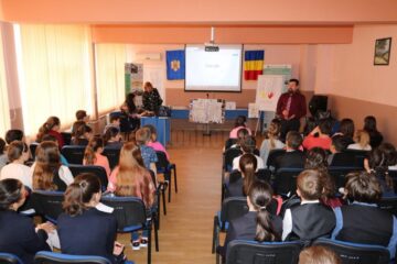 Campania Globală pentru Educație, la Scoala Miron Costin