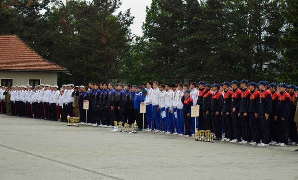 Competiție sportivă pentru elevii colegiilor militare din țară, la Câmpulung Moldovenesc Competiție sportivă pentru elevii colegiilor militare din țară, la Câmpulung Moldovenesc