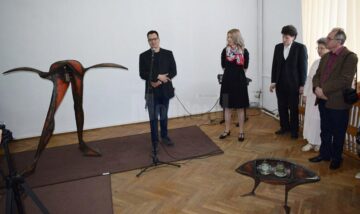 Expoziție de sculptură – Sorin Purcaru, la Muzeul de Artă „Ion Irimescu” din Fălticeni