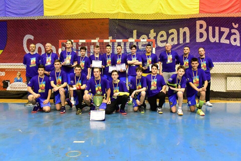 Echipa CSU Suceava a reușit să câștige titlul de campioană a României la juniori III, după un sezon perfect în care a fost invincibilă