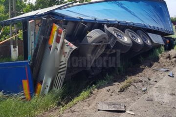 Autotrenul răsturnat la Oniceni