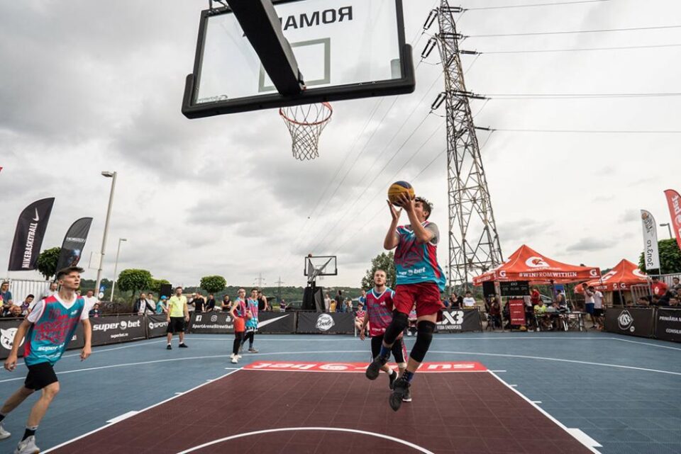 Baschet 3X3, sâmbătă și duminică, în parcarea Iulius Mall Suceava