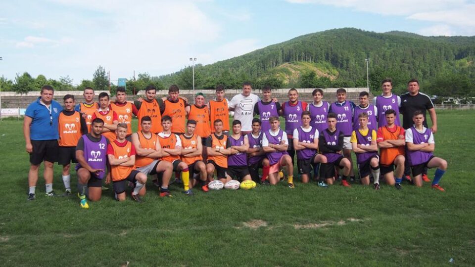 Susținătorii rugby-ului humorean din toată lumea au cumpărat în primă fază materiale sportive în valoare de 2.000 de lei