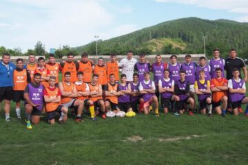 Susținătorii rugby-ului humorean din toată lumea au cumpărat în primă fază materiale sportive în valoare de 2.000 de lei