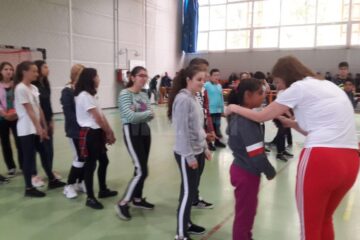 Concursuri, muzică, activități sportive și distracție pentru toți copiii și tinerii din Centrul de Servicii Multifuncționale Gura Humorului