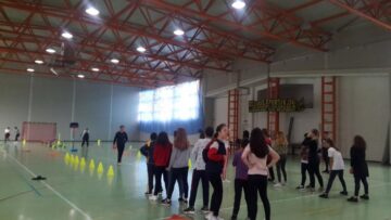 Concursuri, muzică, activități sportive și distracție pentru toți copiii și tinerii din Centrul de Servicii Multifuncționale Gura Humorului