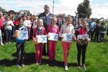 Copiii au fost recompensați cu diplome, medalii și dulciuri