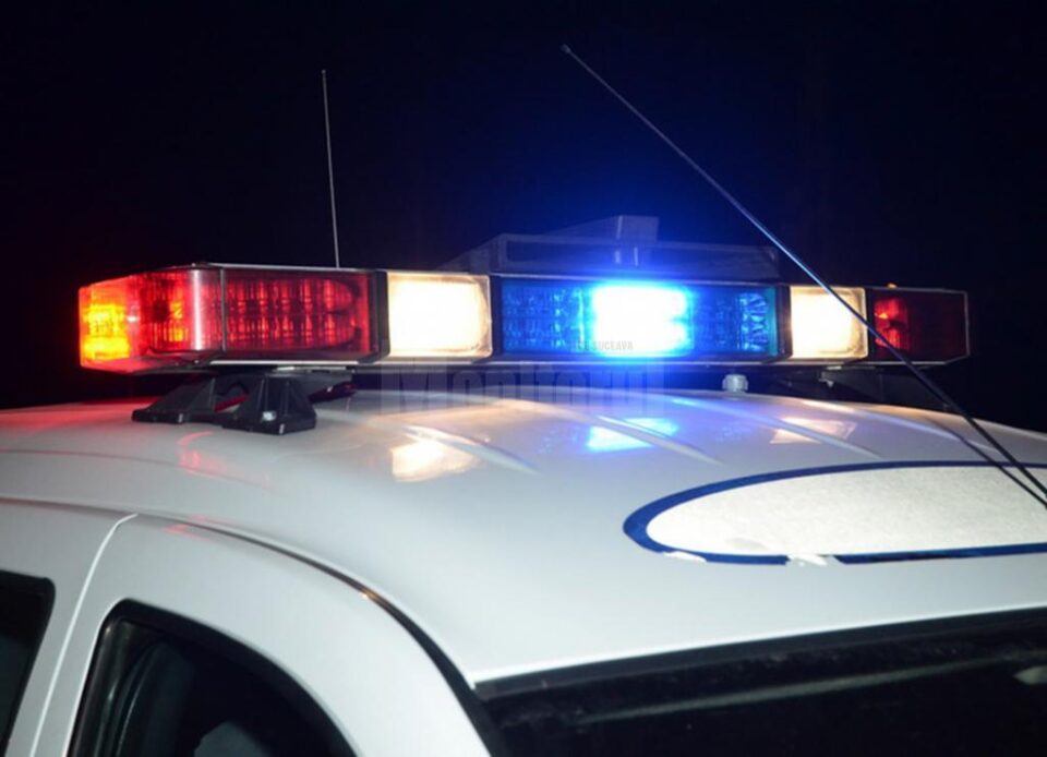 Un șofer aflat sub influența alcoolului a provocat duminică un accident rutier
