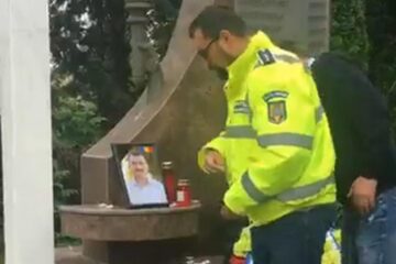 Momente triste în fața IPJ Suceava