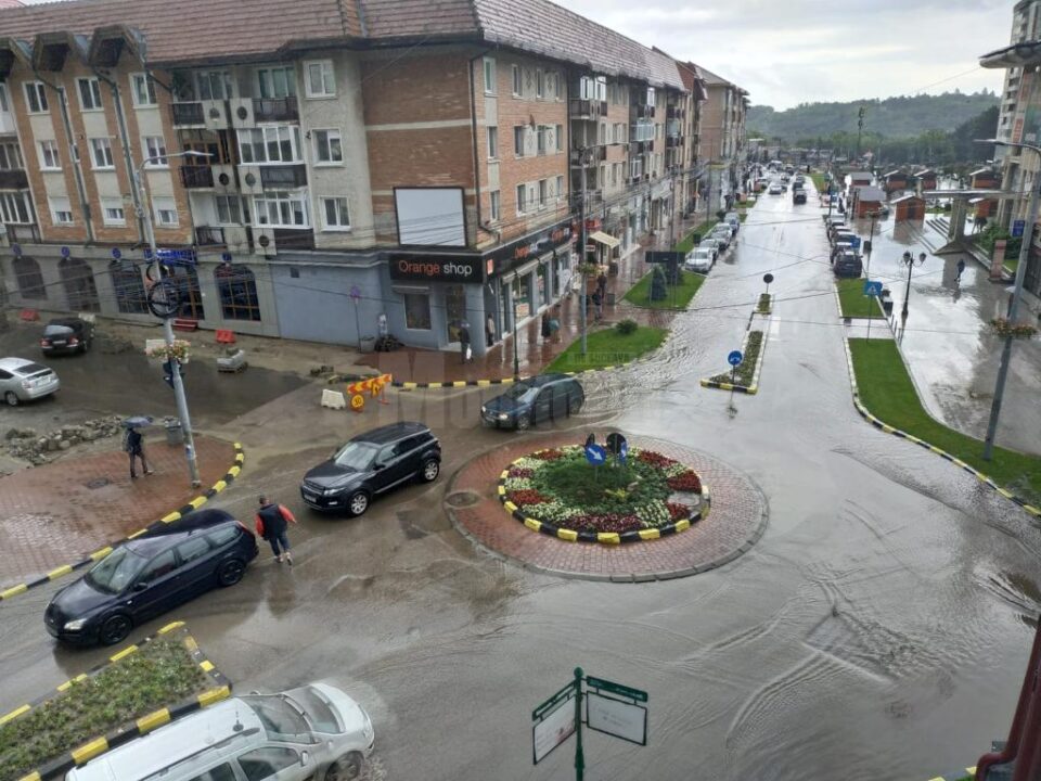 ploaie suceava